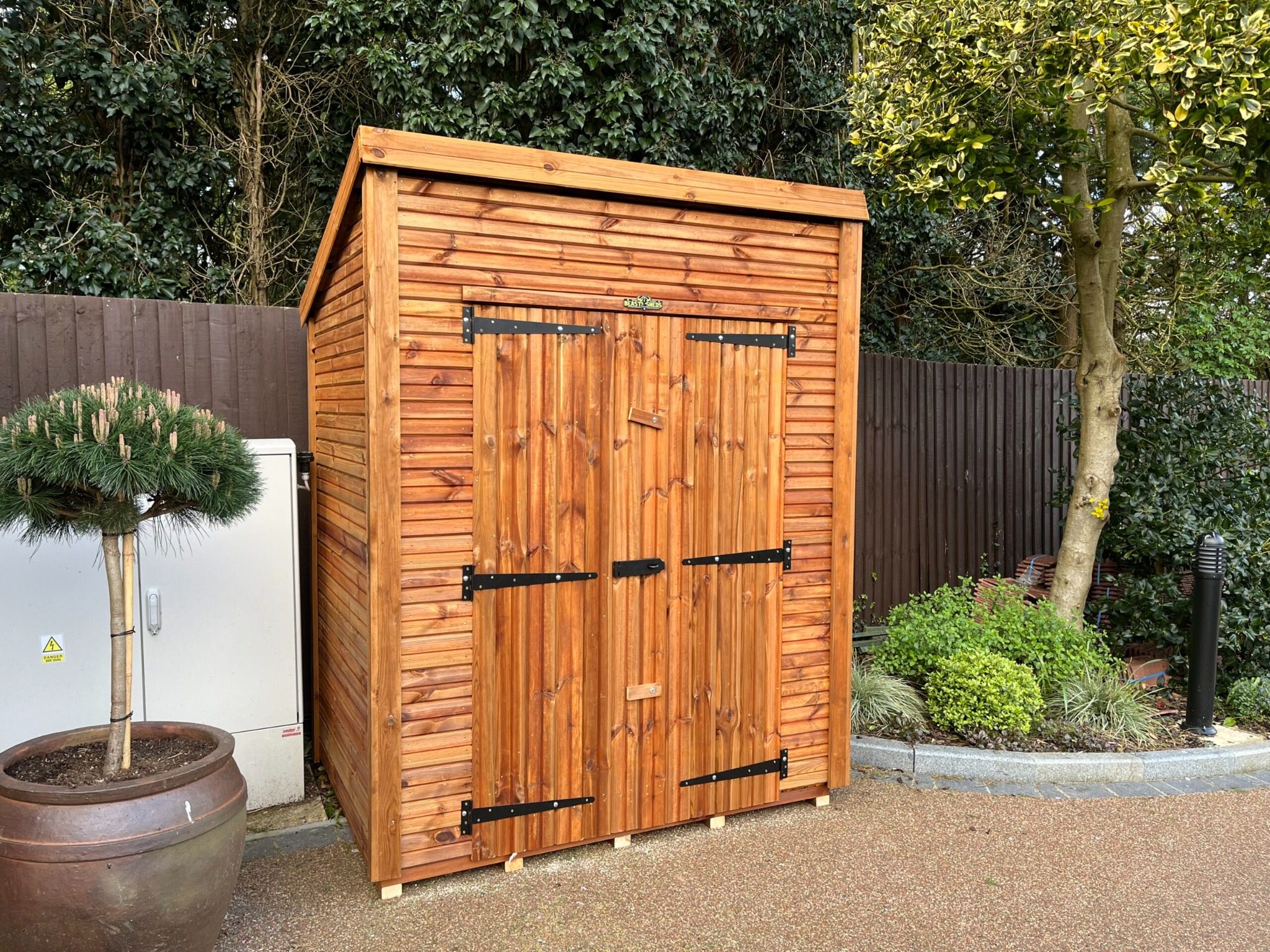 Cheap pent garden shed UK